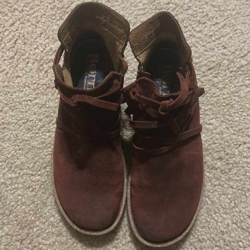 Born Tarkiln Burgundy Suede Leather Ankle booties